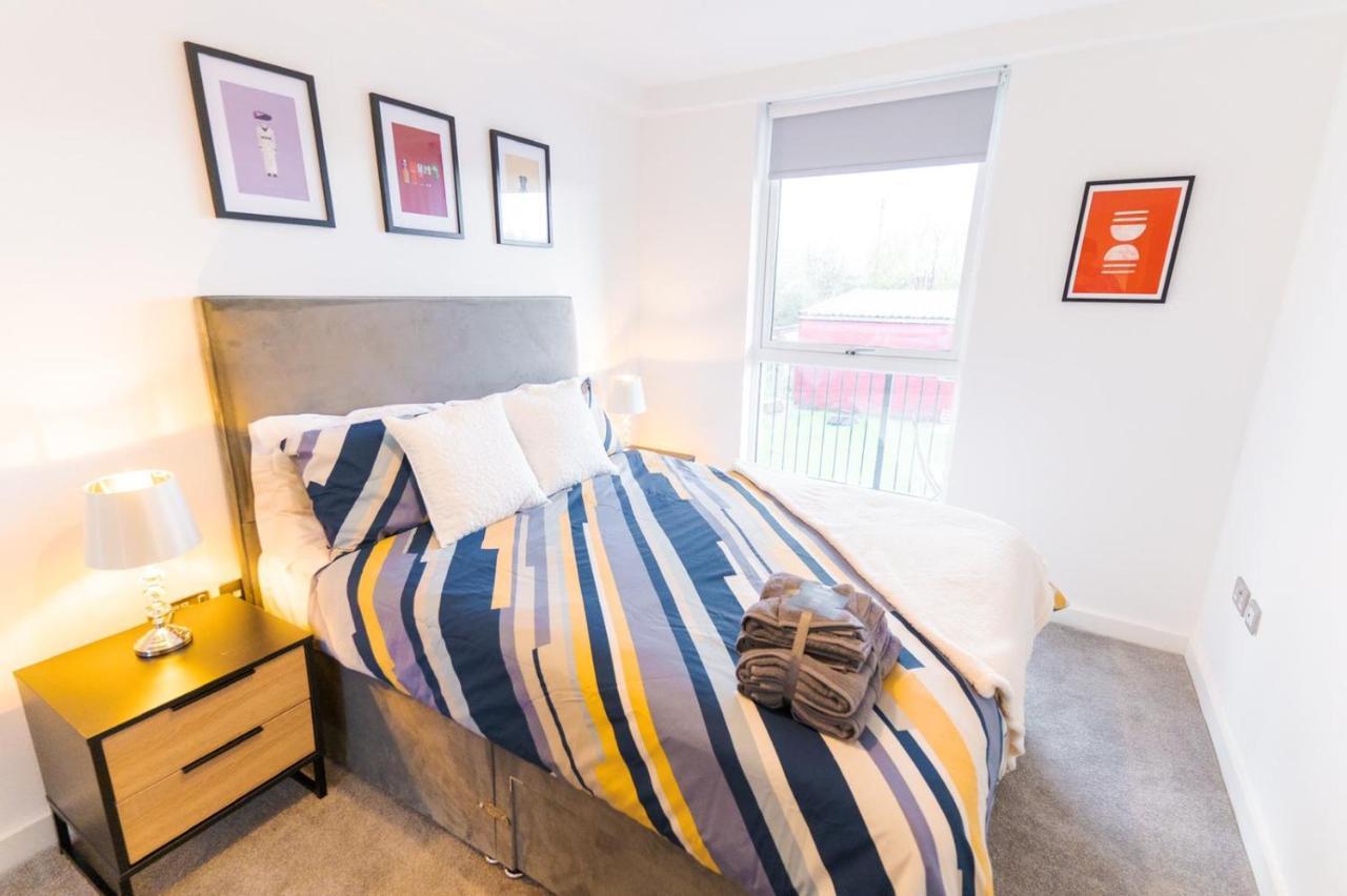 Exquisite Cosy 2-Bed Apartment In Salford Manchester Buitenkant foto