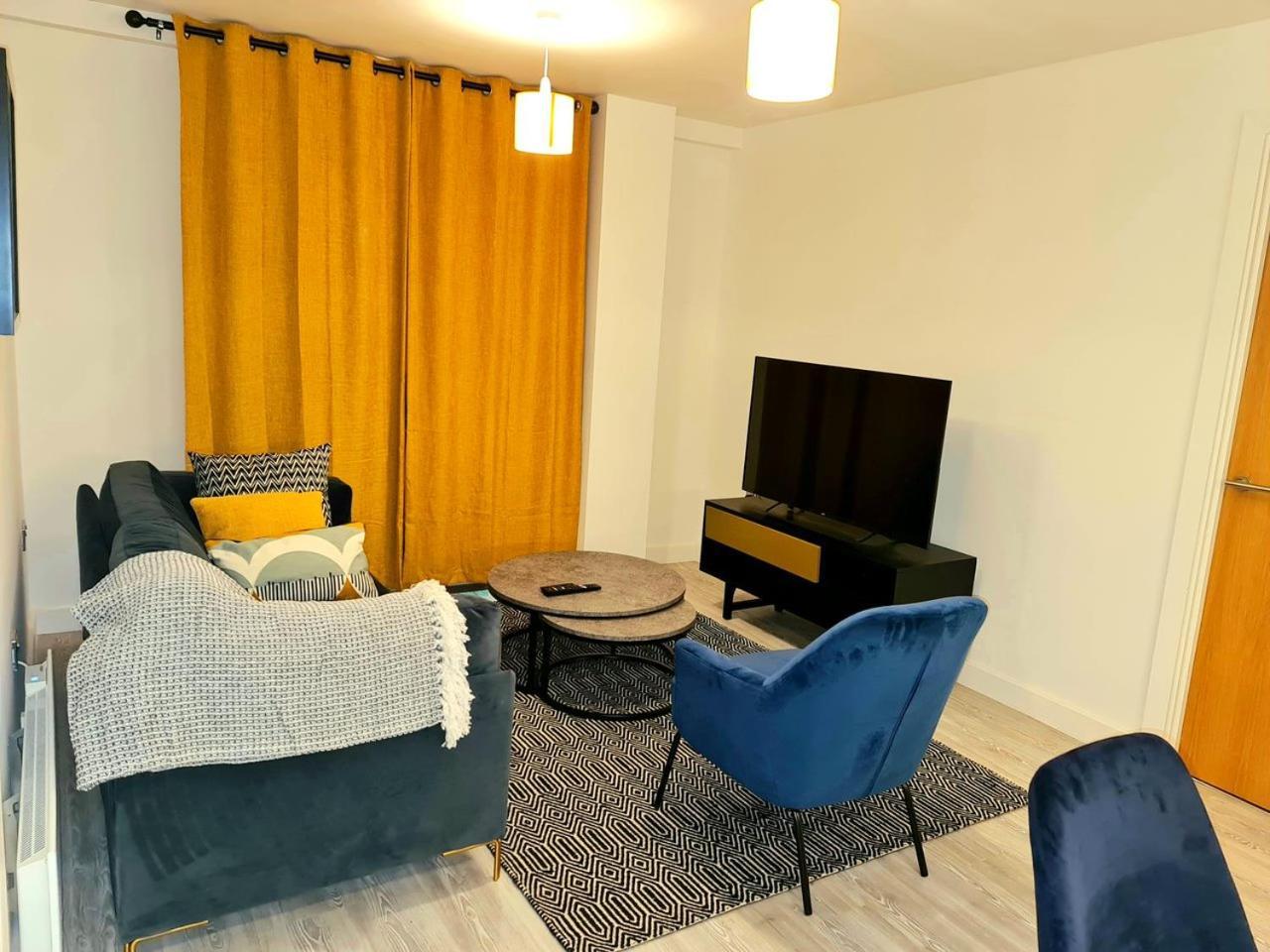 Exquisite Cosy 2-Bed Apartment In Salford Manchester Buitenkant foto